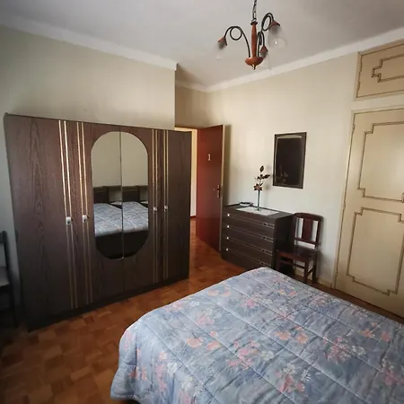 Moradia Coelho 로우사